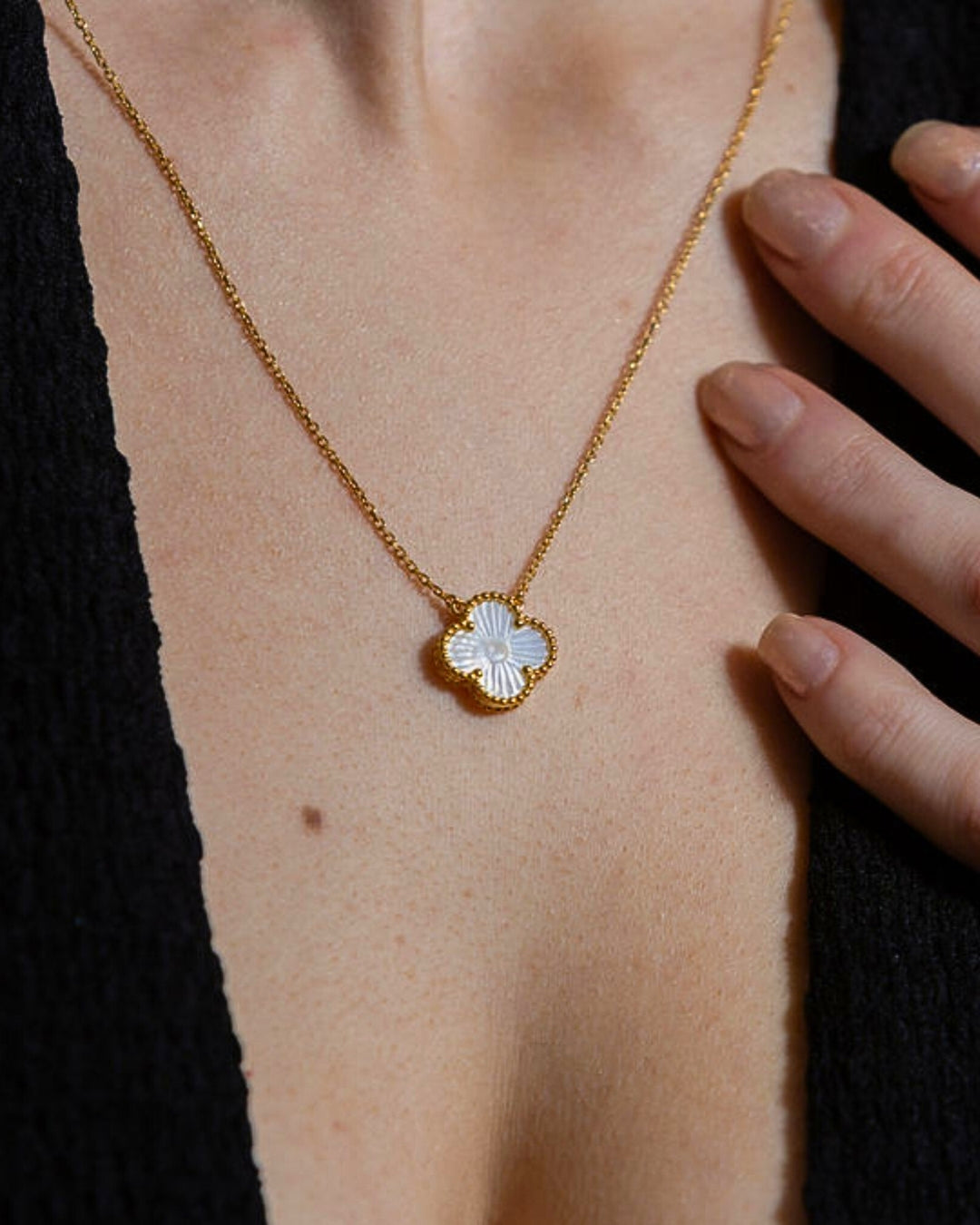 Karma Luxe Necklace Gold Mother of Pearl