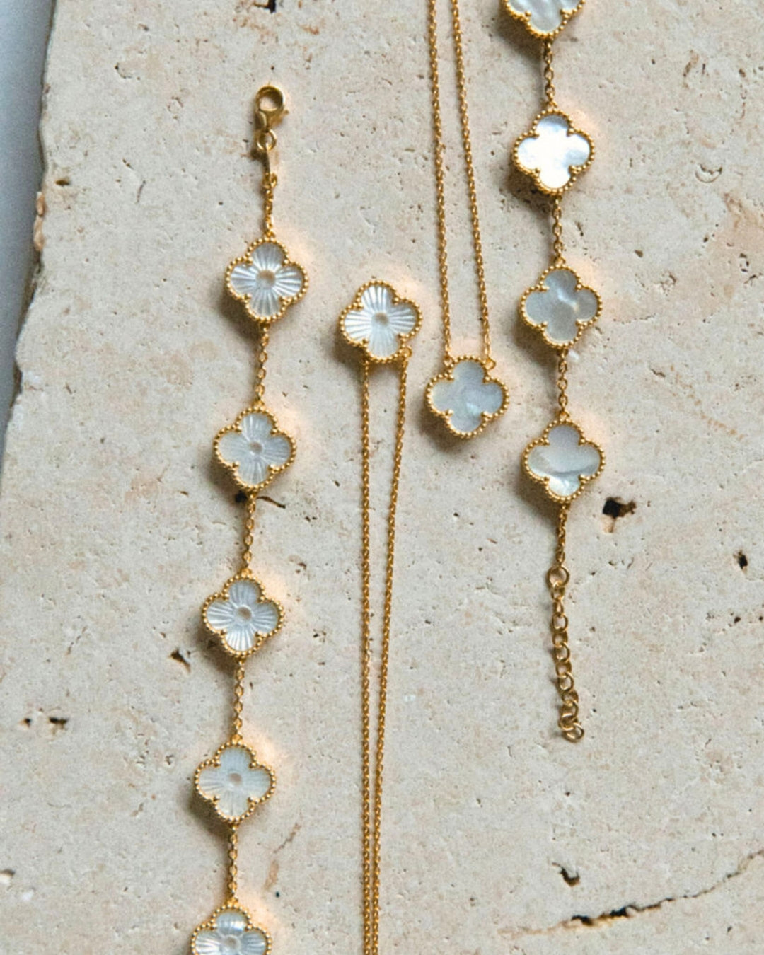 Karma Luxe Bracelet Gold Mother of Pearl